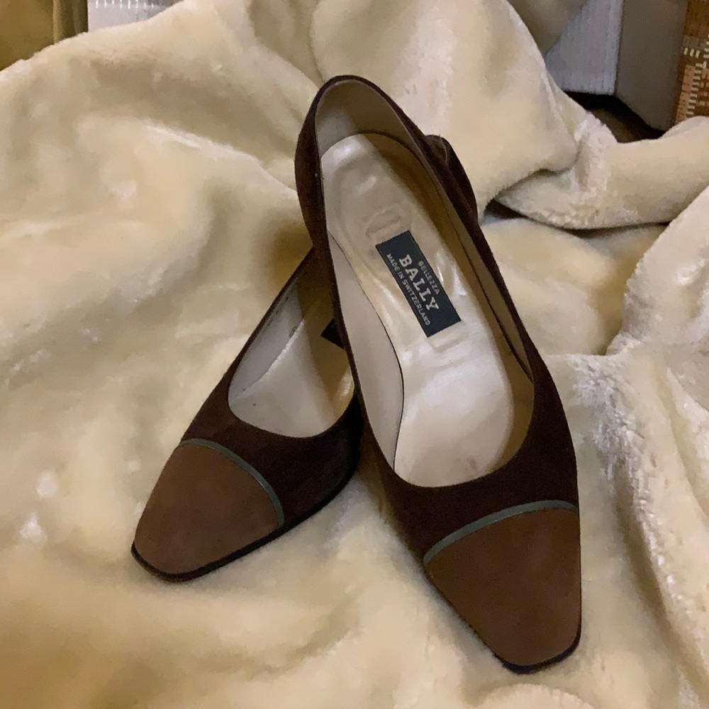 Bally Pumps Preowned